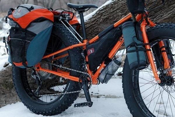 surly pugsley in snow