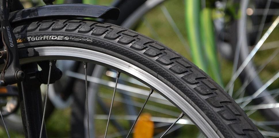 28c gravel tire