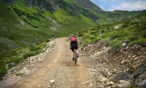 8 Top Tips For Biking Uphill Without Getting Tired