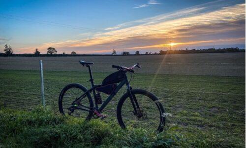 27.5” Vs. 29” Mountain Bikes [Find Out Which One Is Better For You]