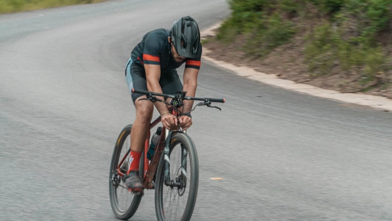 Five Pro Tips for Preventing Common Cycling Injuries