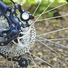 Mechanical vs Hydraulic Disc Brakes: Stopping Power Showdown