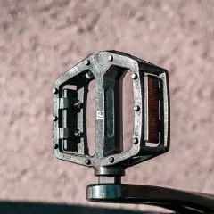 Composite vs Aluminum Pedals: Which One Should You Get?
