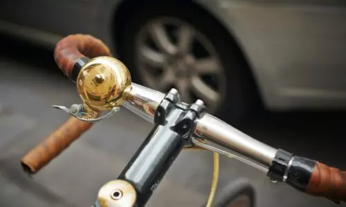 Is It Necessary to Have a Bicycle Bell on a Commuter Bike?
