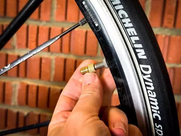 How To Use A Presta Valve Adapter