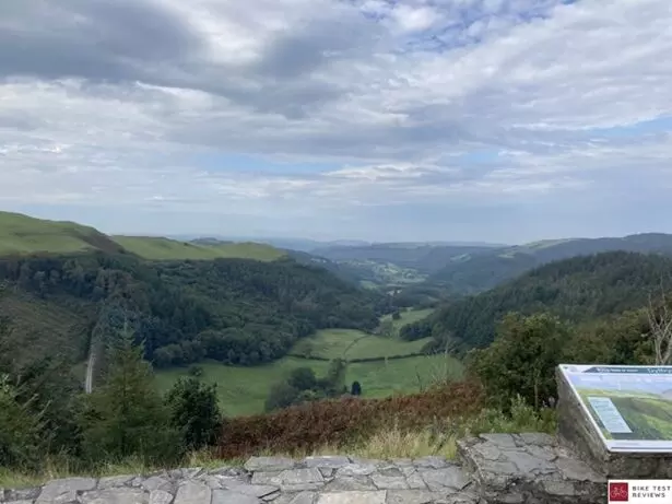 Looking west from Bwlch Nant y Arian