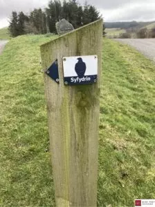 Syfydrin trail marker