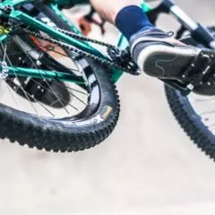 19 Lightest Mountain Bike Pedals [Extensive Buying Guide]
